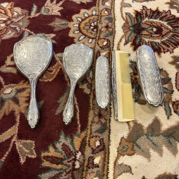 Vintage 800 Silver 5 Piece Vanity Set Comb Brushes and Mirror - Picture 14 of 14